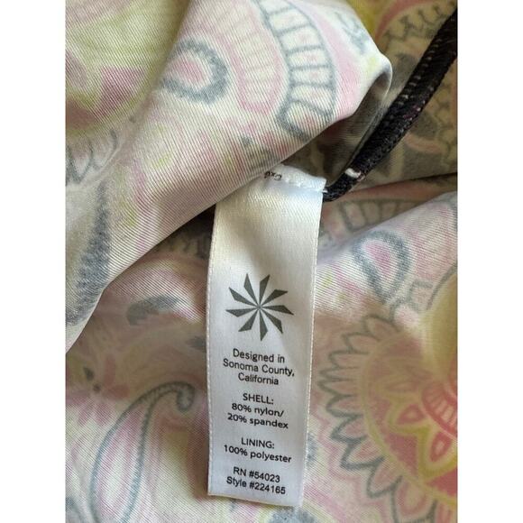 ATHLETA SWIM BLACK PAISLEY tankini top size Small S - Picture 2 of 4